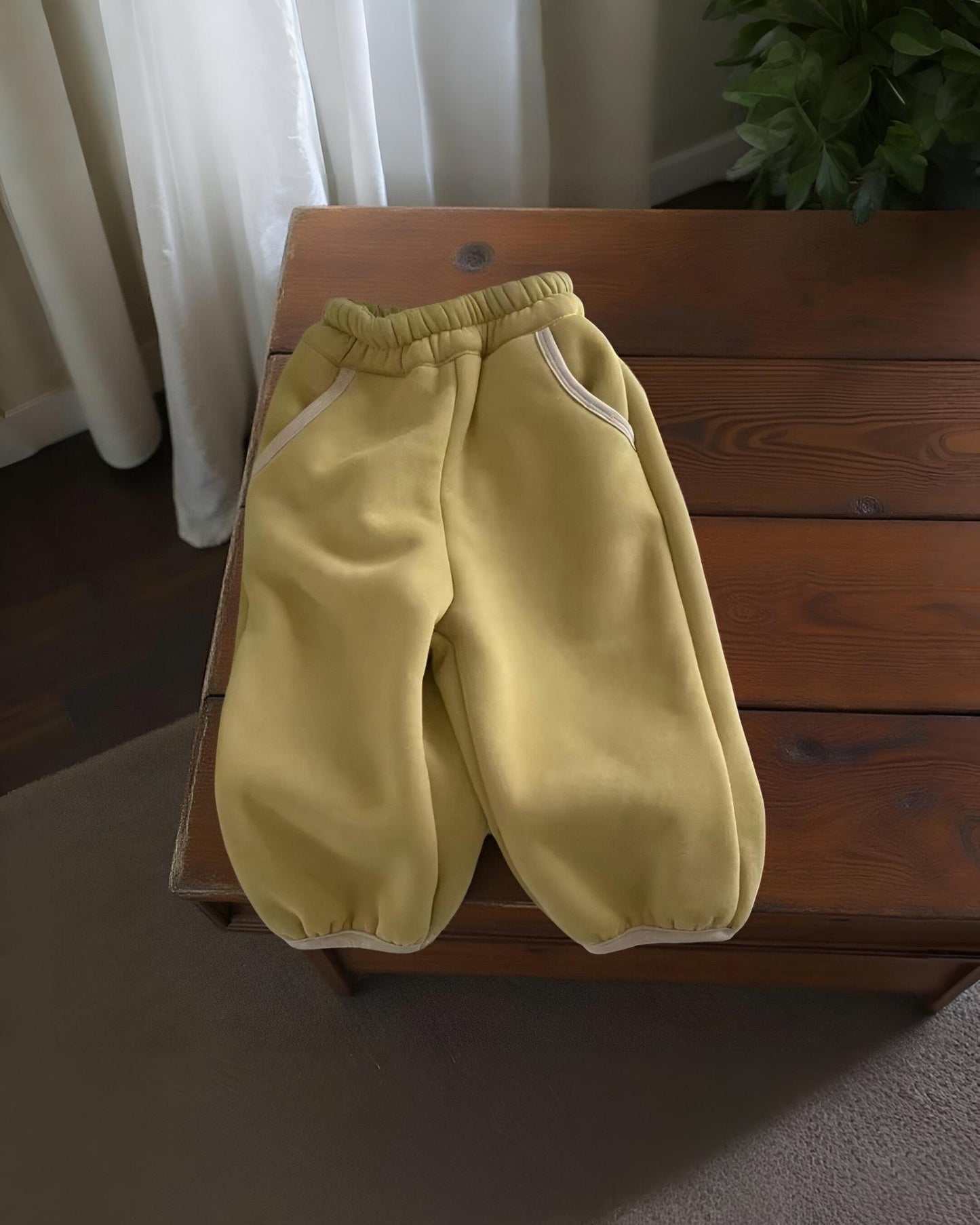 Cozy Sherpa-Lined Winter Pants — Ultra Warm Fleece Bottoms